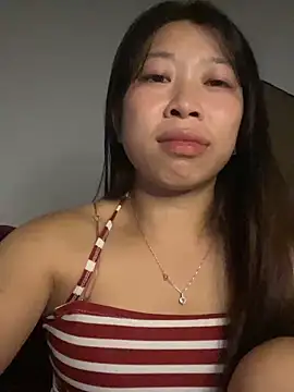 Snapshot of Mayly_lucky2 chatting on 06/19/26, 03:40 Mayly lucky2 online show from 06/19/26, 03:40