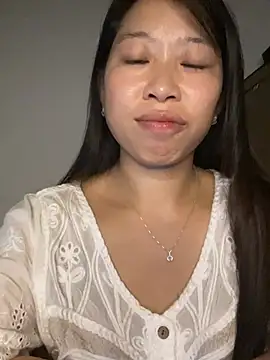 Snapshot of Mayly_lucky2 chatting on 06/16/26, 11:21 Mayly lucky2 online show from 06/16/26, 11:21