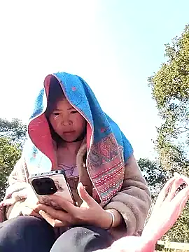 feli-00 online show from 01/12/26, 02:40