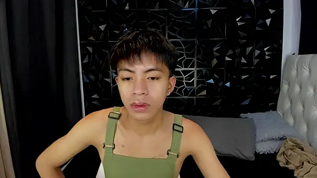 davincihugecock online show from 04/01/26, 05:54