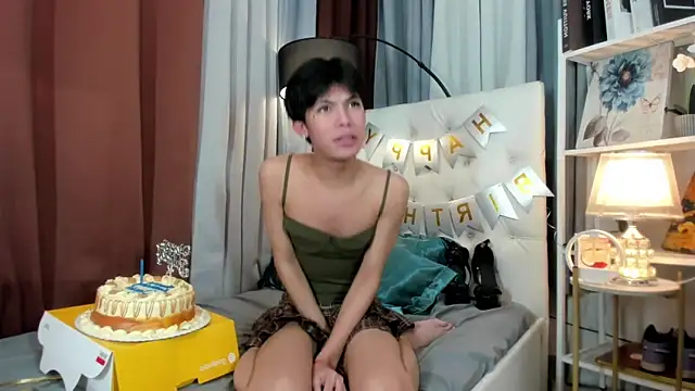 urtwinkbrixz online show from 05/05/26, 05:21