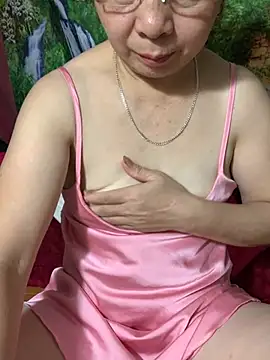 Snapshot of -Mery- chatting on 07/08/26, 01:12 -Mery- online show from 07/08/26, 01:12