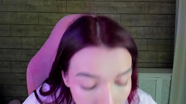 VanessaVienne online show from 05/16/26, 04:06