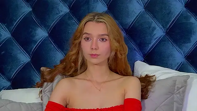 Snapshot of VanessaVienne chatting on 02/08/26, 04:05 VanessaVienne online show from 02/08/26, 04:05