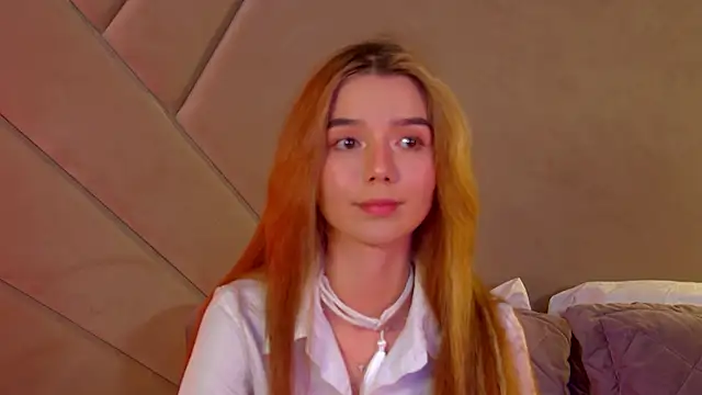 VanessaVienne online show from 03/03/26, 04:25