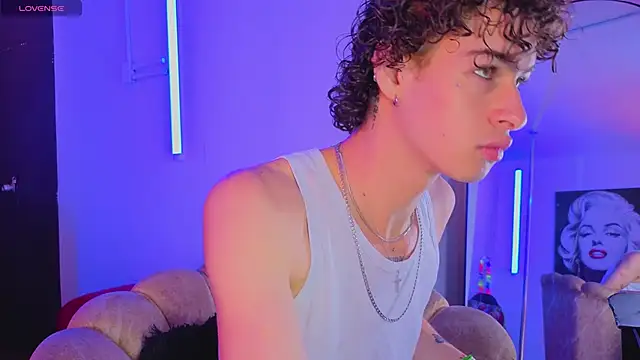 nova salvatore online show from 04/14/26, 02:38