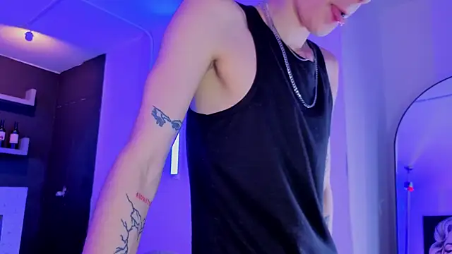 nova salvatore online show from 03/19/26, 01:38