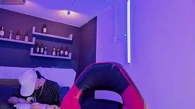 nova salvatore online show from 02/25/26, 04:12