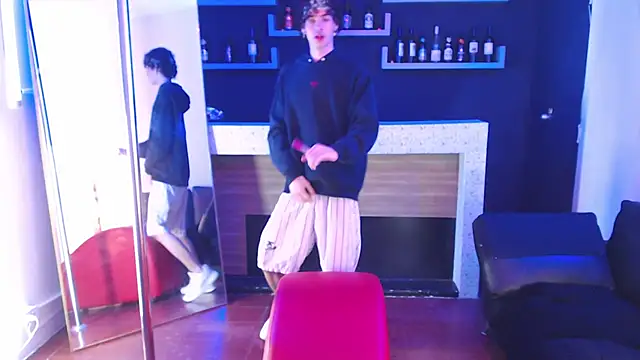 nova salvatore online show from 01/13/26, 04:05