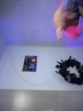 Snapshot of YaraXX1 chatting on 02/05/26, 04:08 YaraXX1 online show from 02/05/26, 04:08