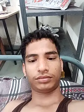 Snapshot of sahilcute1 chatting on 02/17/26, 01:08 sahilcute1 online show from 02/17/26, 01:08
