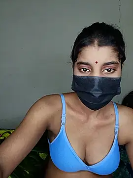 Snapshot of Erotic-Girl chatting on 07/03/26, 05:08 Erotic-Girl online show from 07/03/26, 05:08