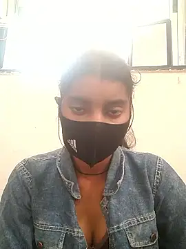 Erotic-Girl online show from 01/13/26, 06:28