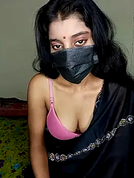Snapshot of Erotic-Girl chatting on 06/25/26, 05:18 Erotic-Girl online show from 06/25/26, 05:18