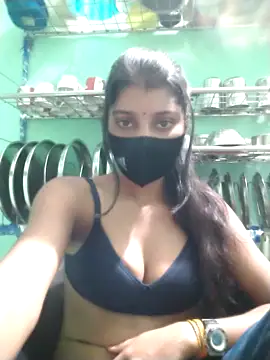 Erotic-Girl online show from 02/17/26, 07:55