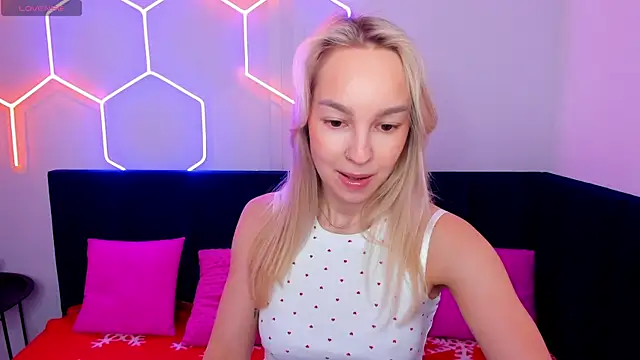 DaisyMellifluous online show from 01/12/26, 01:45