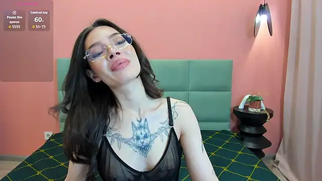 IvyDainty online show from 06/04/26, 08:41