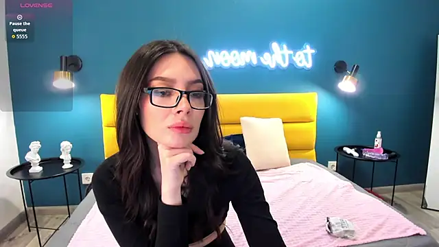 IvyDainty online show from 04/02/26, 01:35