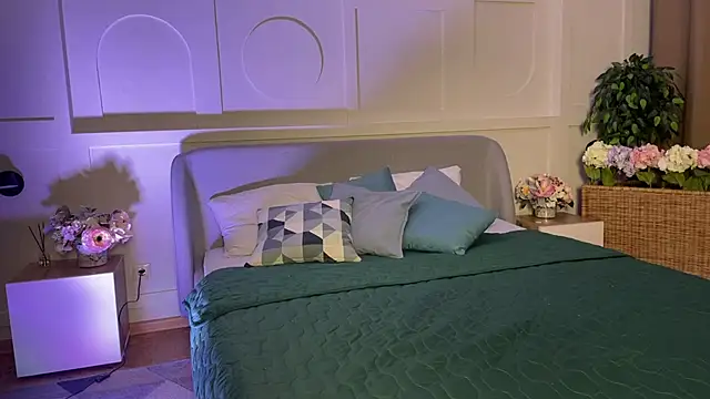  SilkyShadow  online show from 02/11/26, 01:27