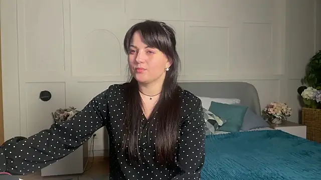  SilkyShadow  online show from 04/06/26, 01:01
