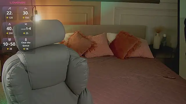  SilkyShadow  online show from 03/19/26, 01:05