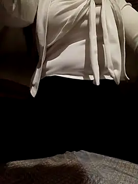 hoahong2 online show from 02/25/26, 02:39