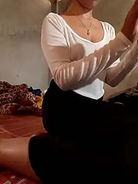 hoahong2 online show from 03/03/26, 06:53