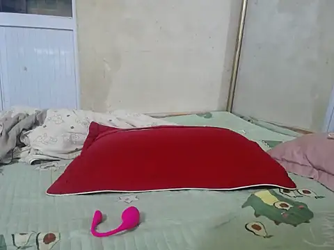 Snapshot of -Mimiu- chatting on 05/26/26, 02:09 -Mimiu- online show from 05/26/26, 02:09