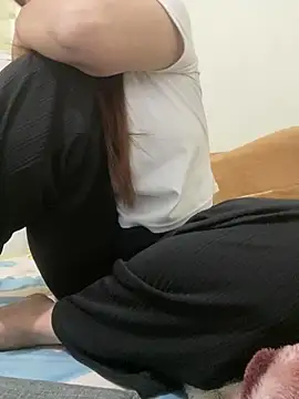 Snapshot of -Mimiu- chatting on 02/14/26, 01:55 -Mimiu- online show from 02/14/26, 01:55