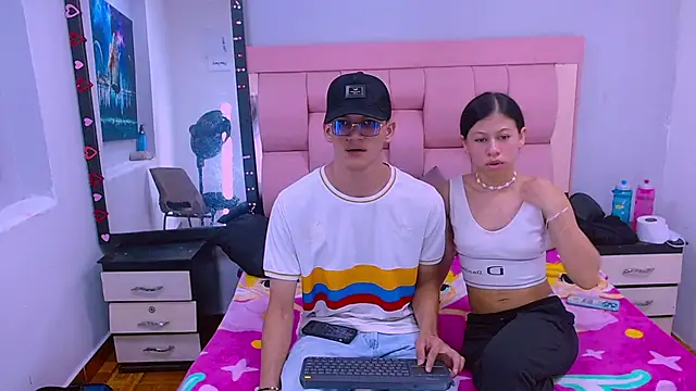 Sophi and Jack online show from 03/10/26, 11:20