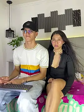 Sophi and Jack online show from 03/12/26, 10:14