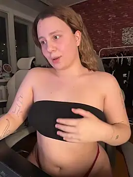 AnnaSeint online show from 03/19/26, 06:19