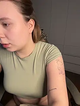 AnnaSeint online show from 04/29/26, 05:30