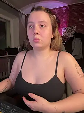 AnnaSeint online show from 02/11/26, 05:35