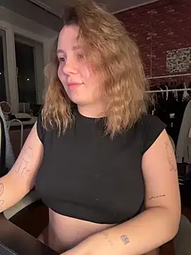 AnnaSeint online show from 03/18/26, 06:42