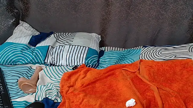 Snapshot of Amanda_April chatting on 02/20/26, 06:19 Amanda April online show from 02/20/26, 06:19