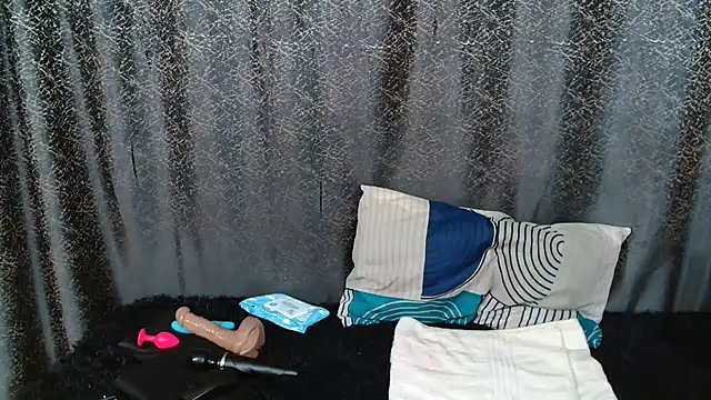 Amanda April online show from 03/20/26, 07:04