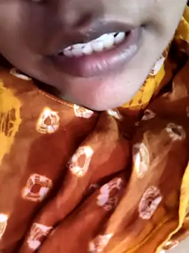 Desi Nil pori online show from 02/22/26, 04:52