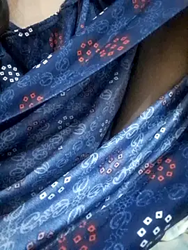 Hoty 132 online show from 01/15/26, 01:42