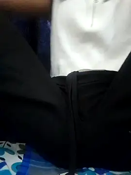 Hoty 132 online show from 01/10/26, 04:52