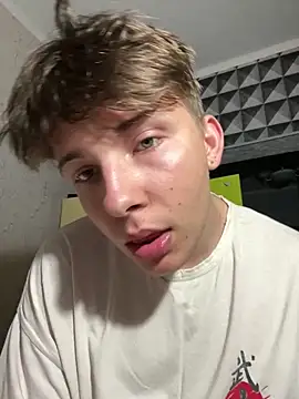 marcus euphoria  online show from 03/25/26, 05:34