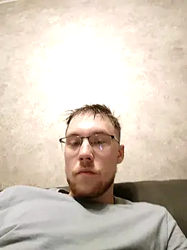 Snapshot of Dildogang chatting on 01/08/26, 10:54 Dildogang online show from 01/08/26, 10:54