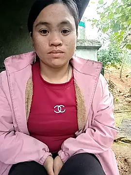 Snapshot of Chaomay_k9 chatting on 02/14/26, 12:11 Chaomay k9 online show from 02/14/26, 12:11