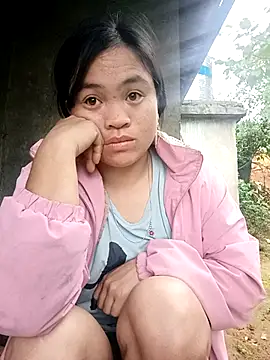 Snapshot of Chaomay_k9 chatting on 02/18/26, 12:08 Chaomay k9 online show from 02/18/26, 12:08