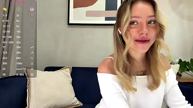 MartinaDeoliveira online show from 04/04/26, 02:07