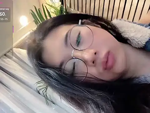 neinei bao online show from 01/09/26, 02:51