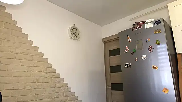 ElsieKuhlmann online show from 03/21/26, 06:14