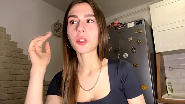 ElsieKuhlmann online show from 02/10/26, 02:10