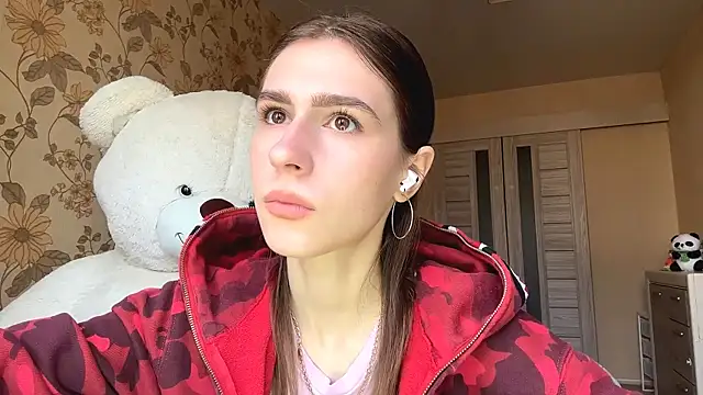 ElsieKuhlmann online show from 03/28/26, 10:05