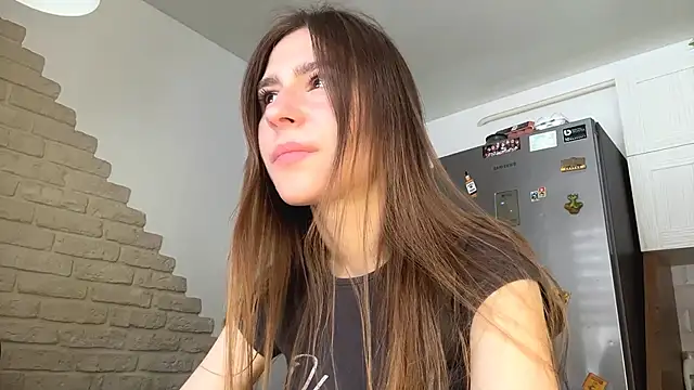 ElsieKuhlmann online show from 02/28/26, 06:13